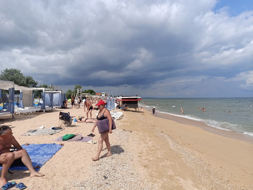 "Дешевле Турции в 2 раза, а сервис королевский, и море гораздо чище": 3 курорта-конкурента: экономно на лето