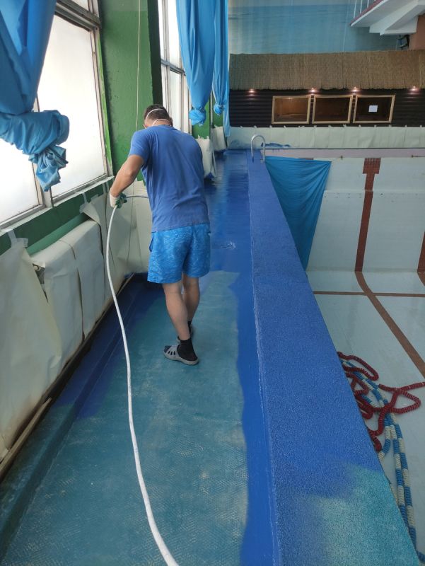 Советы по сохранению инструмента после заливки пола: как избежать проблем