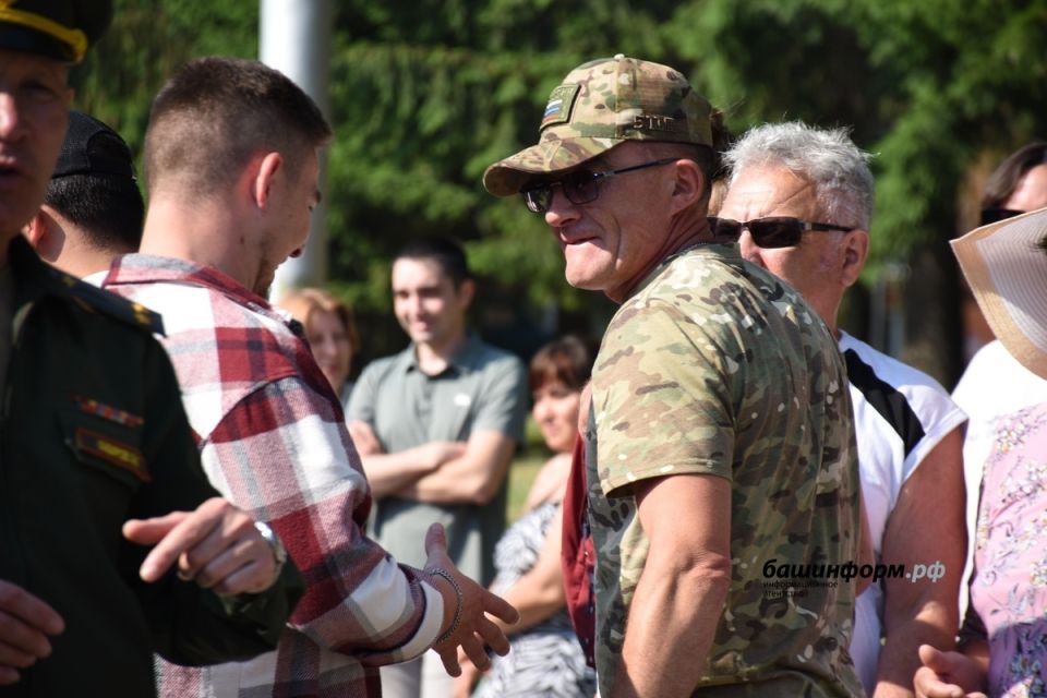 С начала нового года в России стартуют законы для поддержки участников СВО