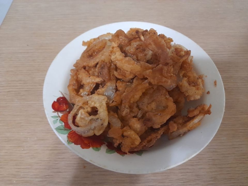 Луковые кольца: нежный хруст вместо картошки фри