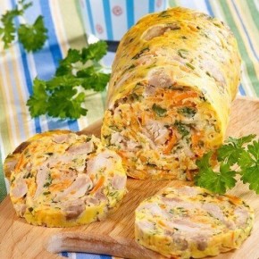 Куриный рулет: лёгкий и вкусный рецепт для вашего стола