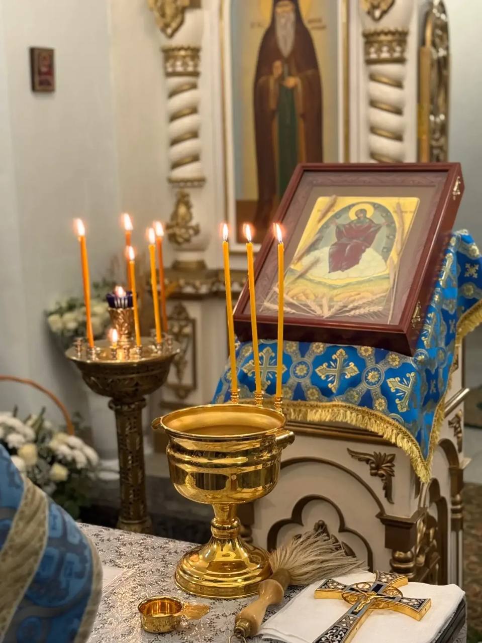 28 октября православные отмечают день иконы Божией Матери «Спорительница хлебов» — образа, который появился в 19 веке и принес надежду на урожай и изобилие 28 октября православные отмечают день иконы Божией Матери «Спорительница хлебов» — образа, который появился в 19 веке и принес надежду на урожай и изобилие