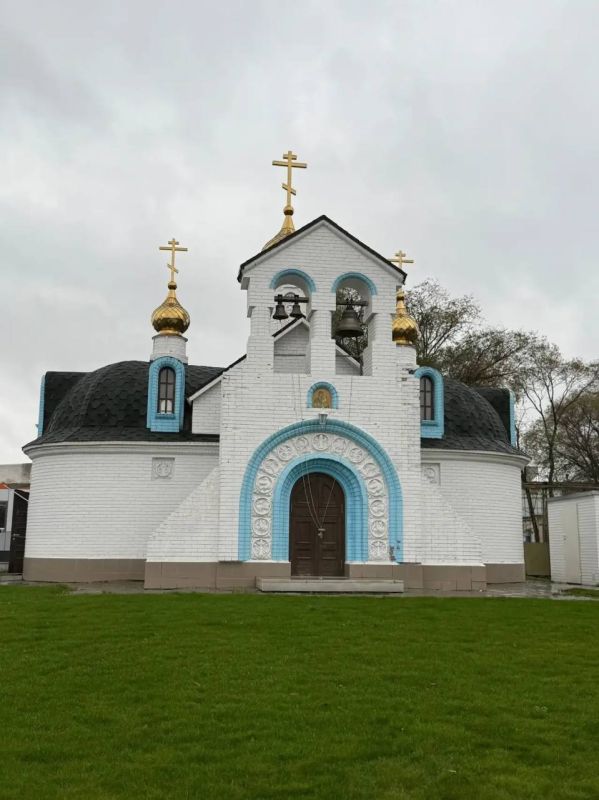 28           ,    19        