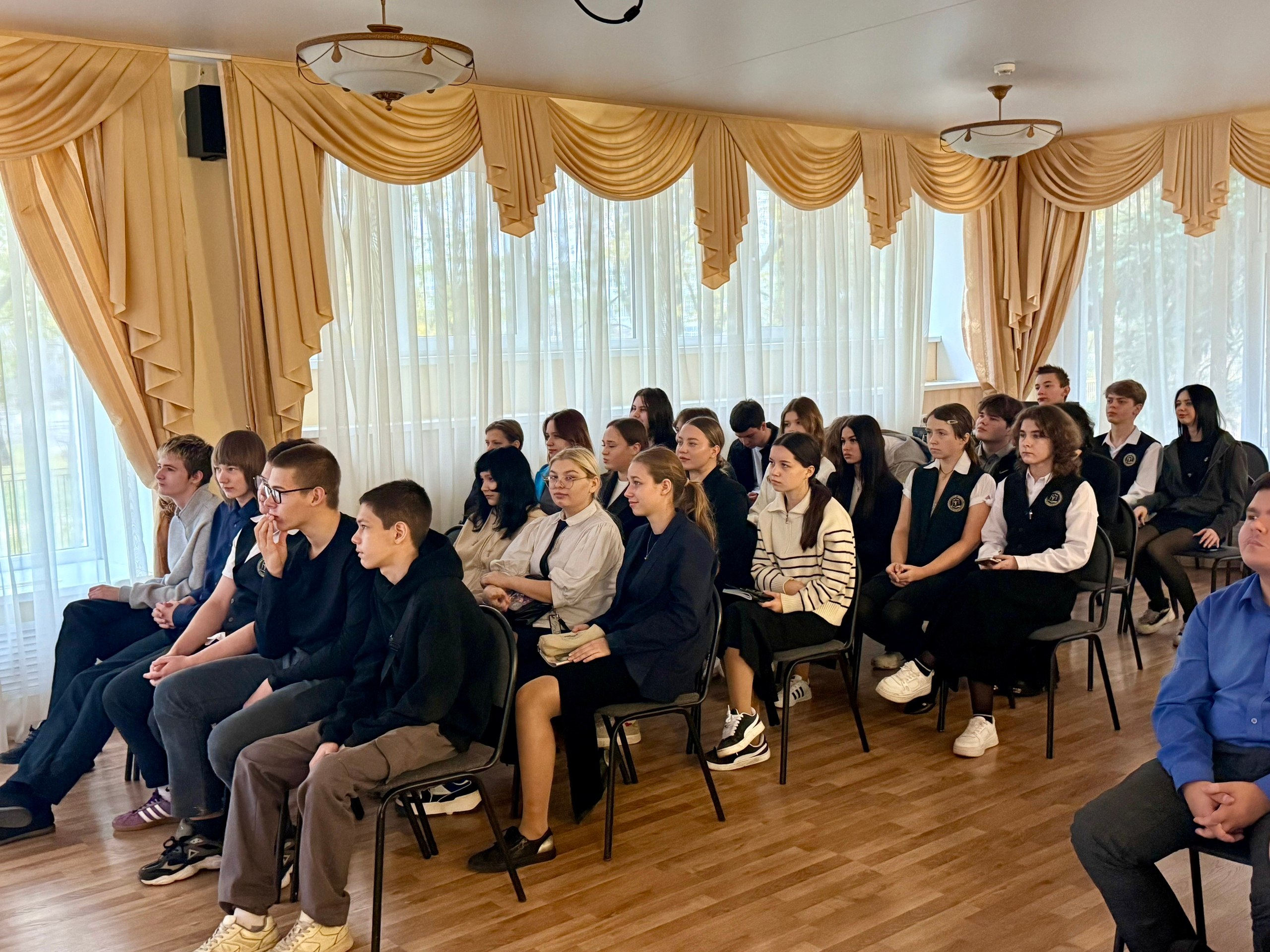 Правила дорожного движения знать должен каждый! Правила дорожного движения знать должен каждый!