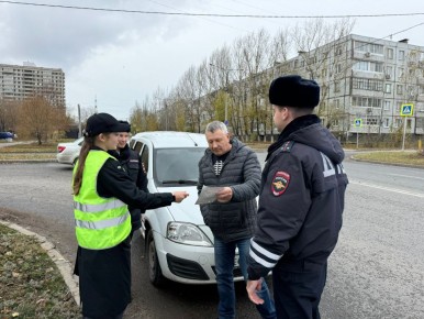 Сотрудники #ГосавтоинспекцииТольятти совместно с TLT Центром по профилактике ДДТТ МБОУ ДО «Планета» (