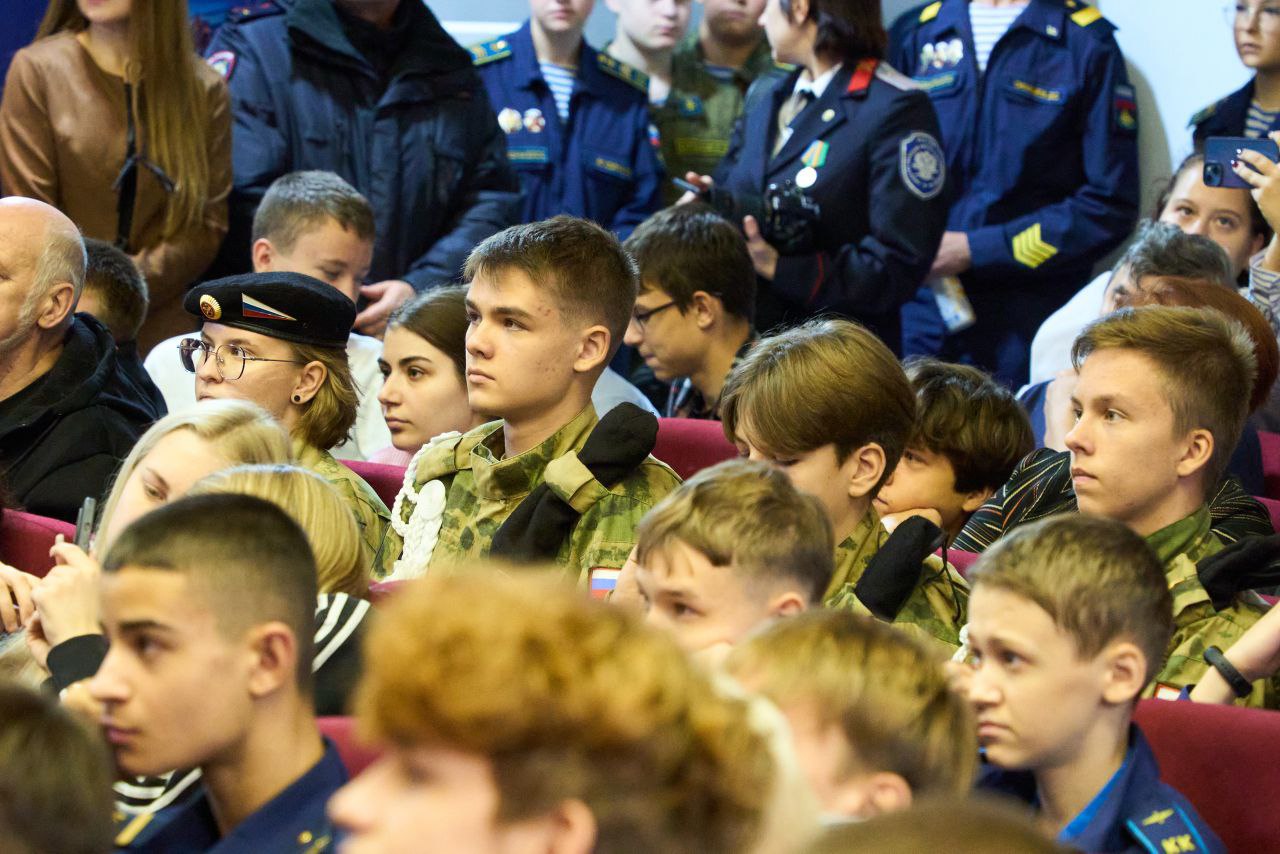 В Сызрани прошел форум военно-патриотических объединений «Патриоты России» В Сызрани прошел форум военно-патриотических объединений «Патриоты России»