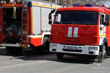 #Оперативнаясводка. С начала дня в Самарской области Подразделения МЧС ликвидировали 3 пожара в Самаре: в Кировском районе горело офисное помещение на 50 квадратах