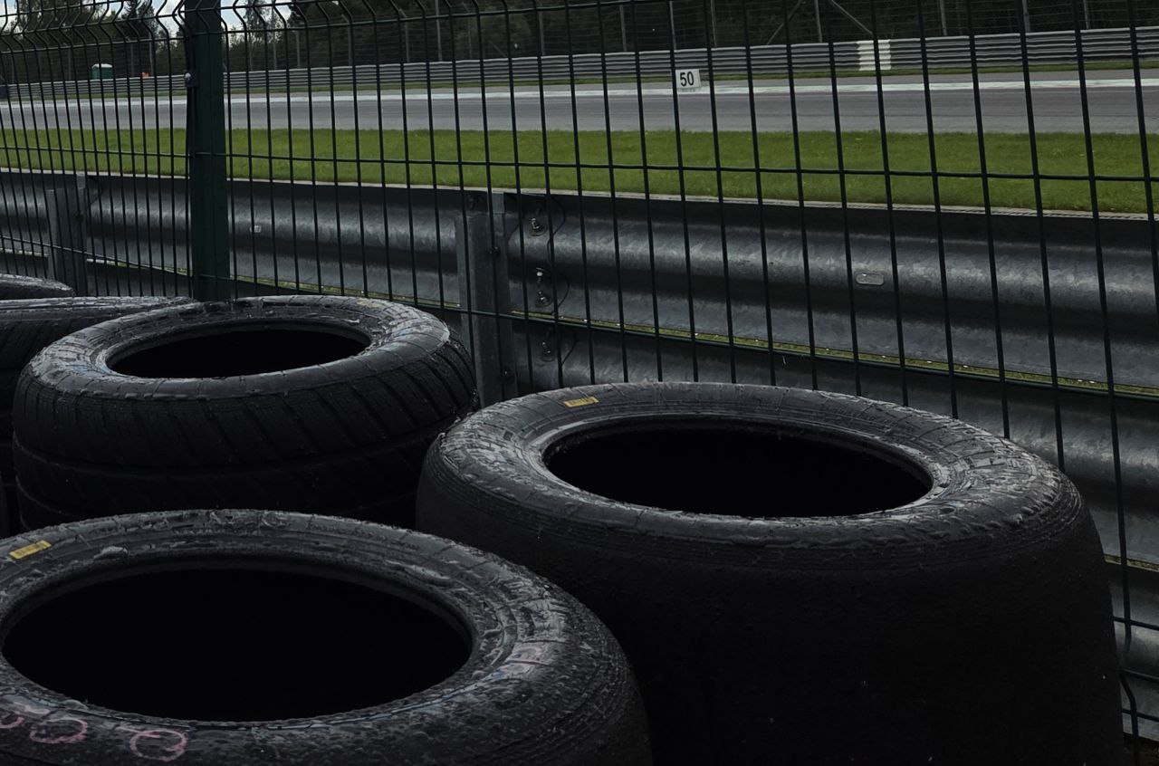 Погода, закон и здравый смысл — учитывайте это, когда решаете поменять шины