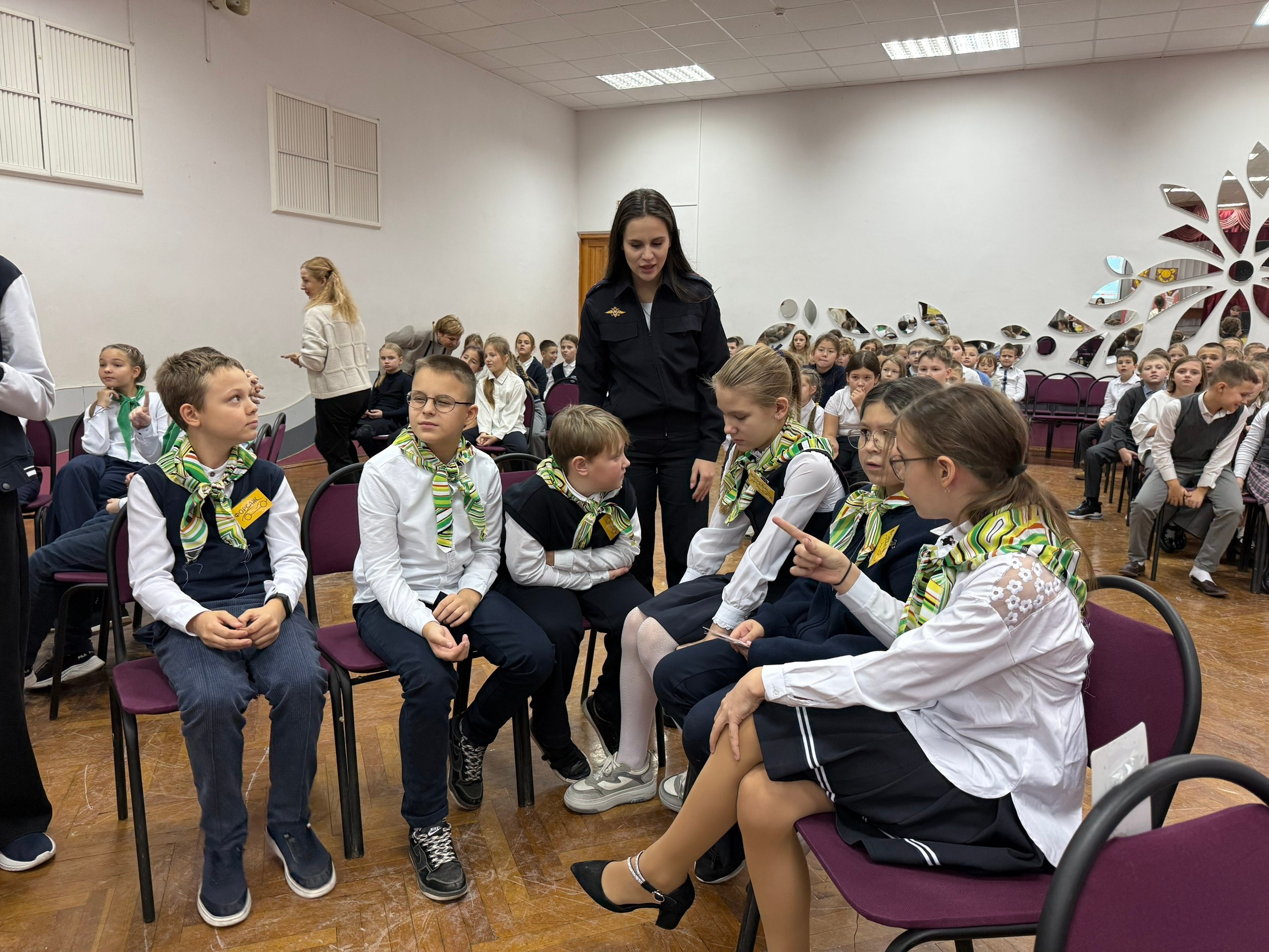 Мой друг Светофорыч!. Сегодня в МБУ «Лицей № 51» ( Мой друг Светофорыч!. Сегодня в МБУ «Лицей № 51» (