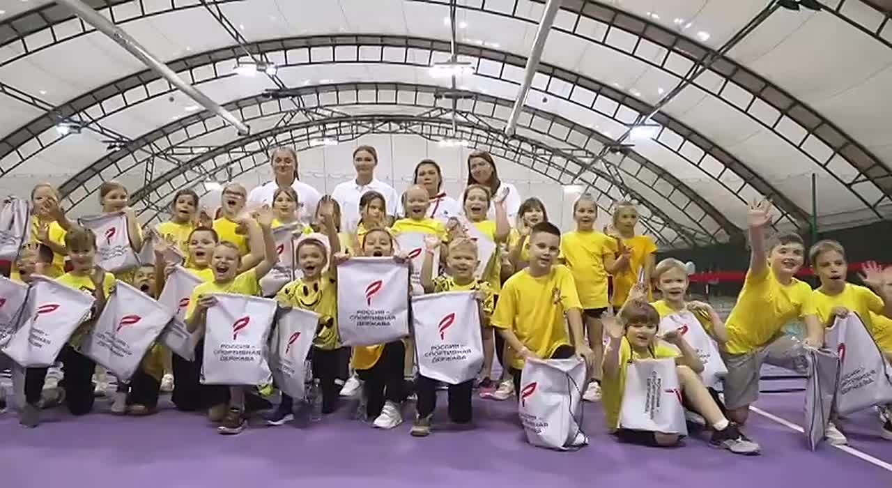 Более 500 юных жителей Самарской области стали участниками фестиваля тенниса в Тольятти