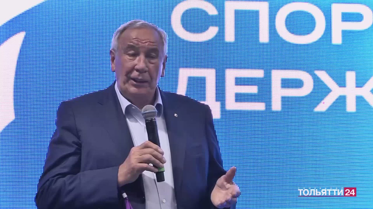 Мастер-класс от призера олимпийских игр, автограф-сессия с легендами мирового тенниса, а также открытие нового физкультурно-оздоровительного центра