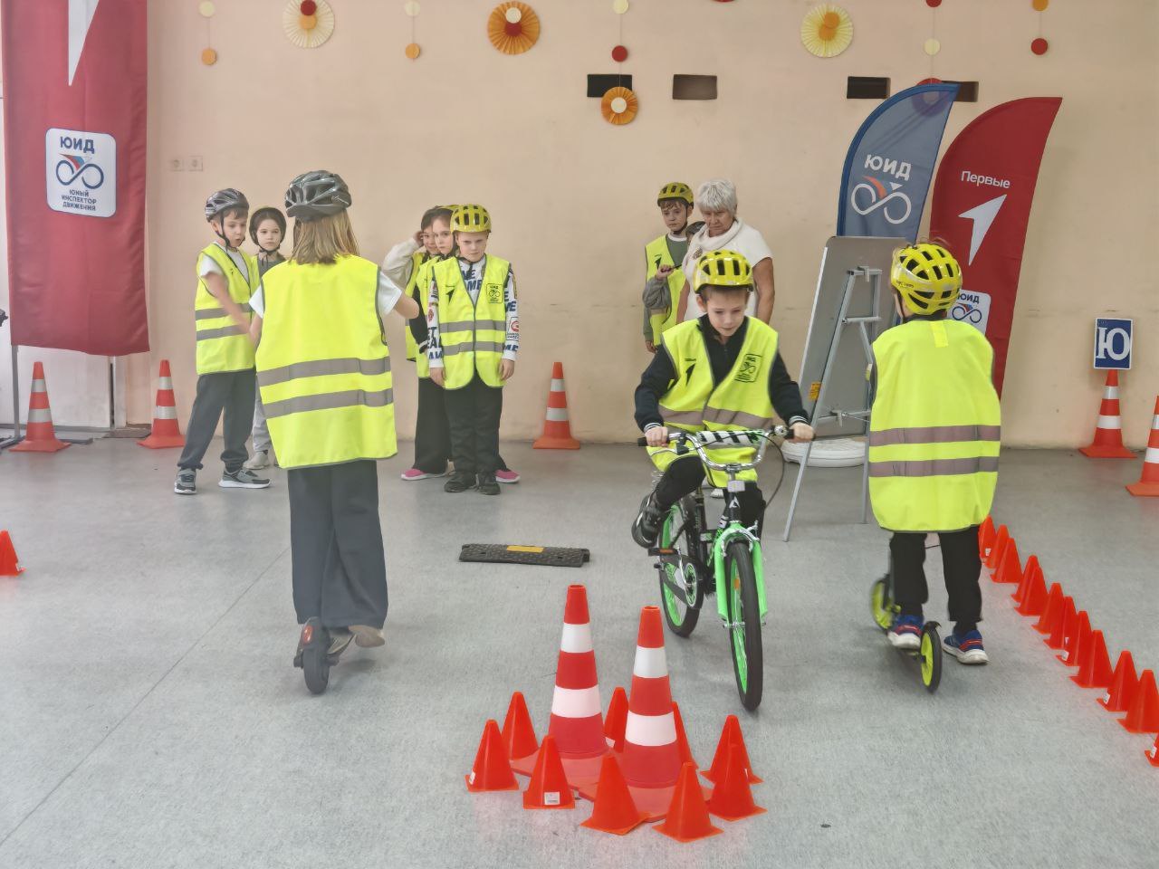 С 15 октября по 5 ноября ТЛТ Центром по профилактике ДДТТ МБОУ ДО «Планета» при поддержке департамента образования в сотрудничестве с Госавтоинспекцией г.о. Тольятти реализовывался федеральный проект «Школа «Безопасность в... С 15 октября по 5 ноября ТЛТ Центром по профилактике ДДТТ МБОУ ДО «Планета» при поддержке департамента образования в сотрудничестве с Госавтоинспекцией г.о. Тольятти реализовывался федеральный проект «Школа «Безопасность в...