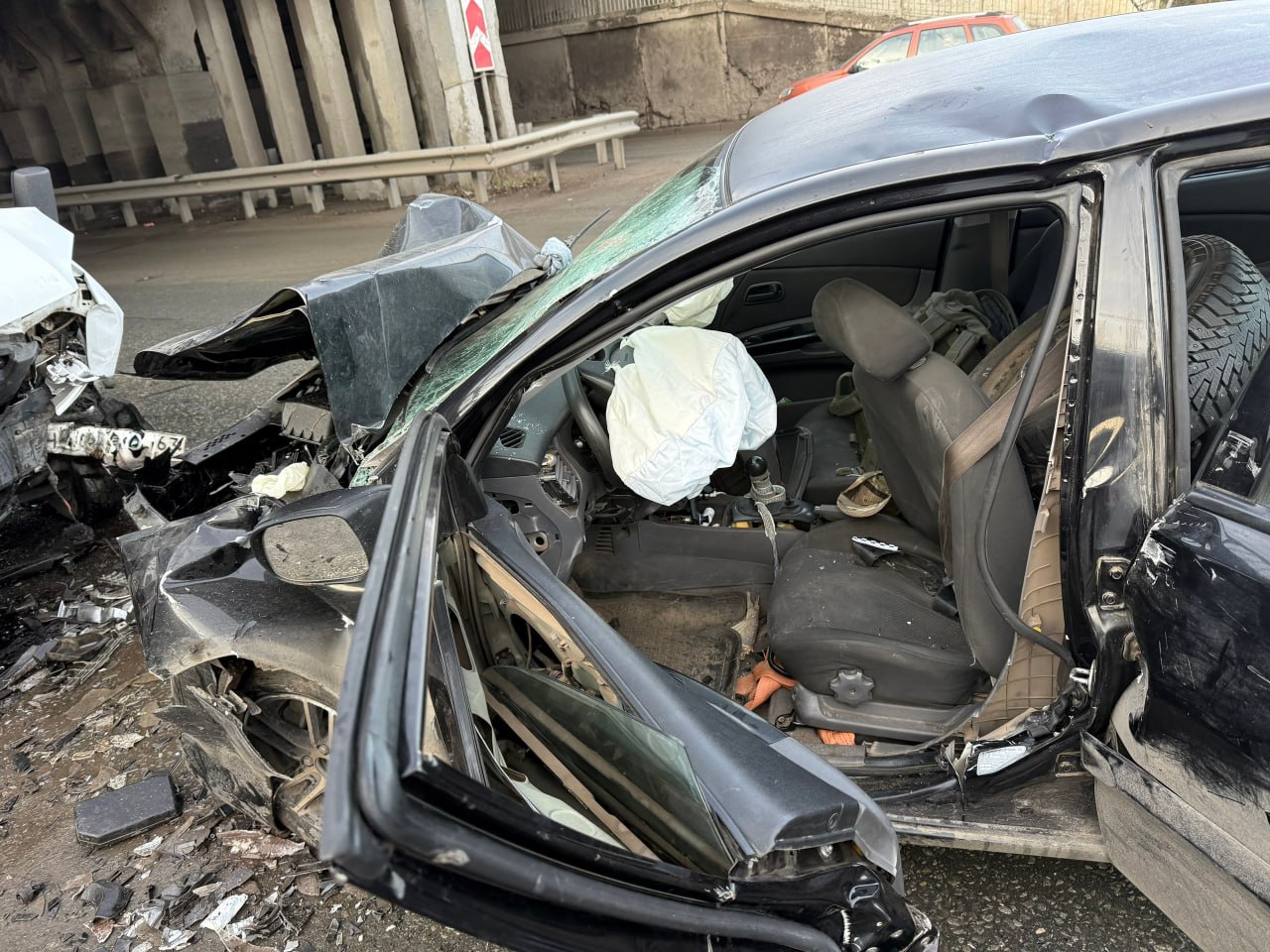 Двое погибли и двое пострадали в ДТП с автобусом в Тольятти Двое погибли и двое пострадали в ДТП с автобусом в Тольятти