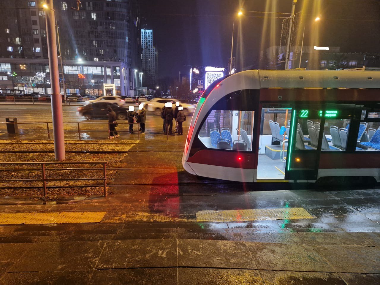 ДТП с погибшим. В Самаре трамвай наехал на человека