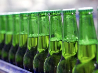 Heineken     4,7%:    ?