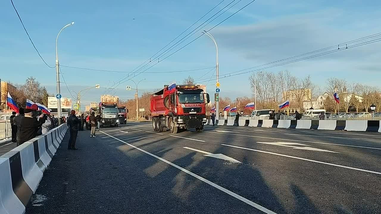 Илья Сухих: Движение по путепроводу на ул. Революционной открыто