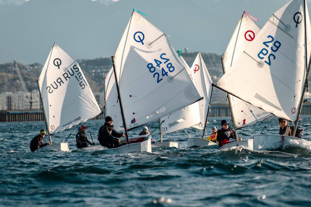 Иван Лаздин и Евгения Огнева стали призерами соревнований по парусному спорту Иван Лаздин и Евгения Огнева стали призерами соревнований по парусному спорту
