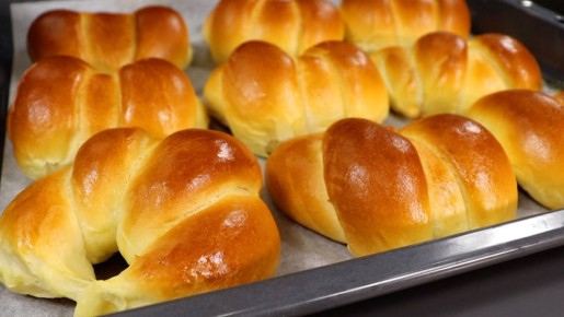 Пышные булочки с джемом: секреты долгого сохранения мягкости теста