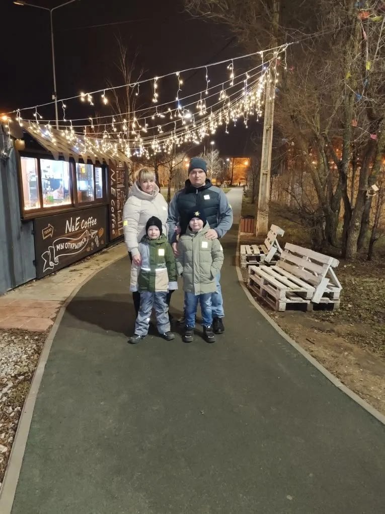 #мбу199. В рамках областной акции "Региональная неделя безопасности дорожного движения семьи Варвары Г. и Матвея С. из МБУ детского сада №199 "Муравьишка" советуют использовать световозвращающие элементы на одежде во время... #мбу199. В рамках областной акции "Региональная неделя безопасности дорожного движения семьи Варвары Г. и Матвея С. из МБУ детского сада №199 "Муравьишка" советуют использовать световозвращающие элементы на одежде во время...