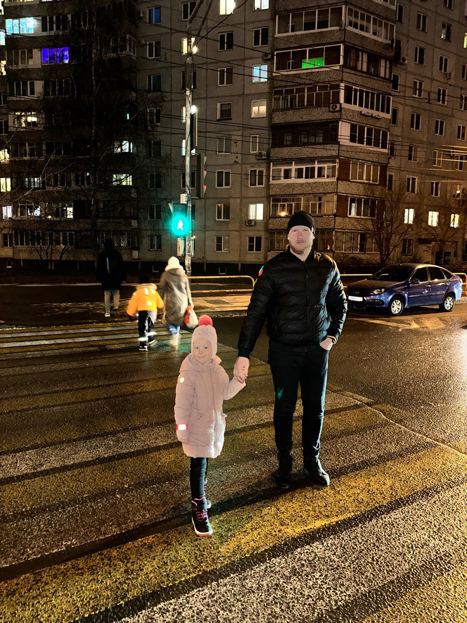 В рамках масштабной областной акции «Региональная неделя безопасности дорожного движения» наши воспитанники и их родители приняли участие в важном и полезном флешмобе «Готовимся к вечерней прогулке всей семьей»! В рамках масштабной областной акции «Региональная неделя безопасности дорожного движения» наши воспитанники и их родители приняли участие в важном и полезном флешмобе «Готовимся к вечерней прогулке всей семьей»!