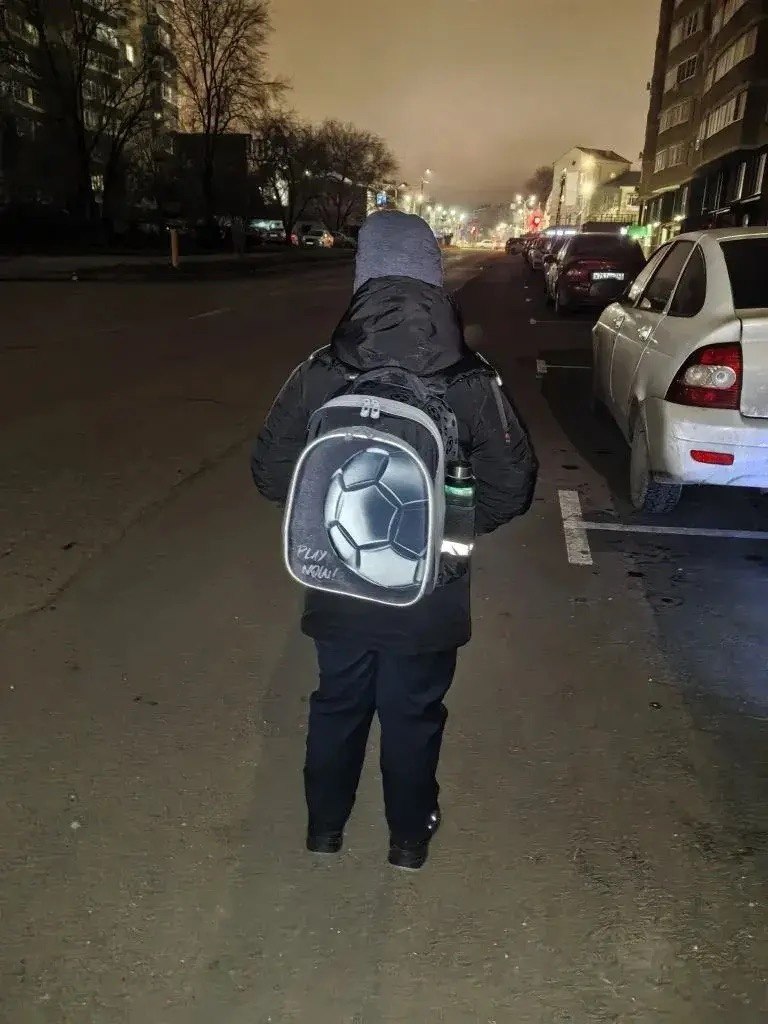 Школа № 14 г.о. Тольятти продолжает участие в областной акции по профилактике детского дорожно-транспортного травматизма Школа № 14 г.о. Тольятти продолжает участие в областной акции по профилактике детского дорожно-транспортного травматизма