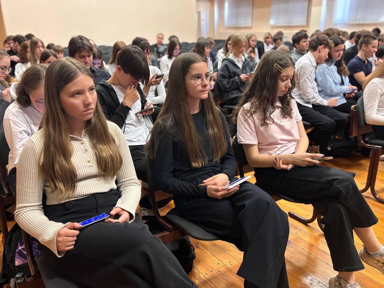 30 ноября, наша страна отмечает День Государственного герба Российской Федерации 30 ноября, наша страна отмечает День Государственного герба Российской Федерации