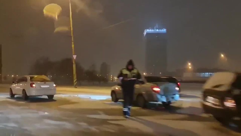 ����������� ������ ������� ����� �������� ������