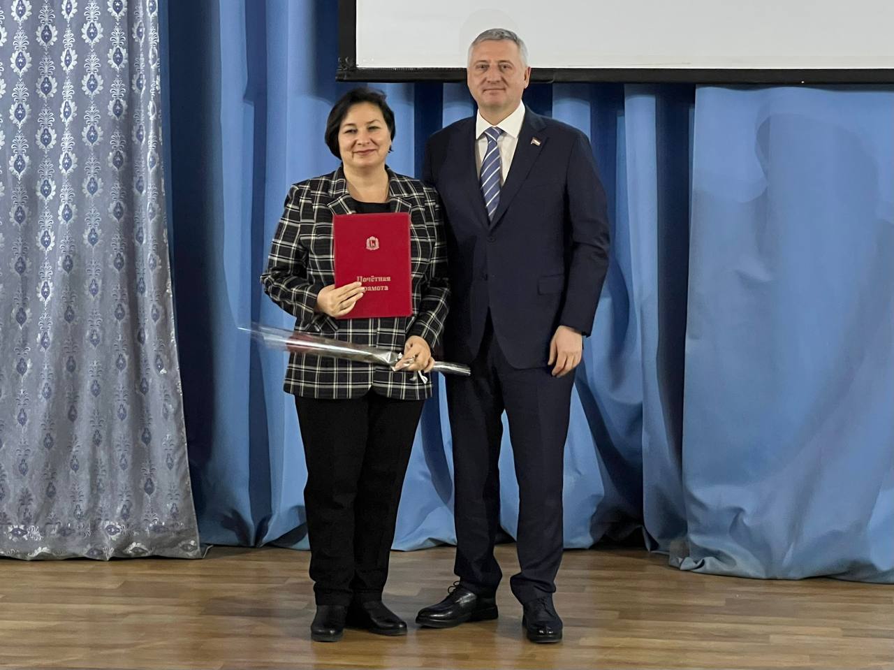 Лучшие тосовцы!. На площадке КЦ "Автоград" прошёл шестой форум "Тольятти: Территория особого статуса" Лучшие тосовцы!. На площадке КЦ "Автоград" прошёл шестой форум "Тольятти: Территория особого статуса"