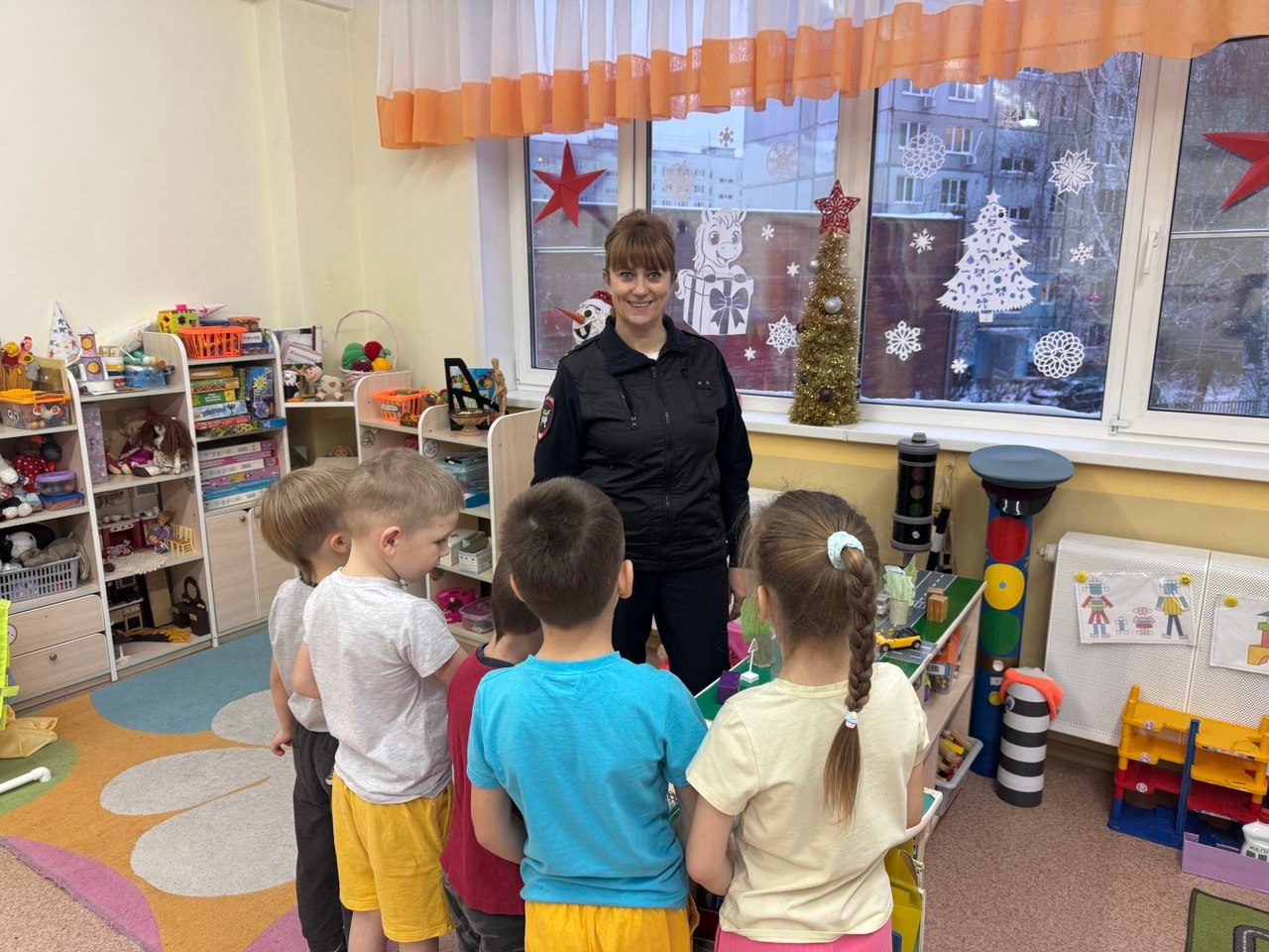 В преддверии новогодних каникул профилактика детского дорожно-транспортного травматизма находится на особом контроле #ГосавтоинспекцииТольятти