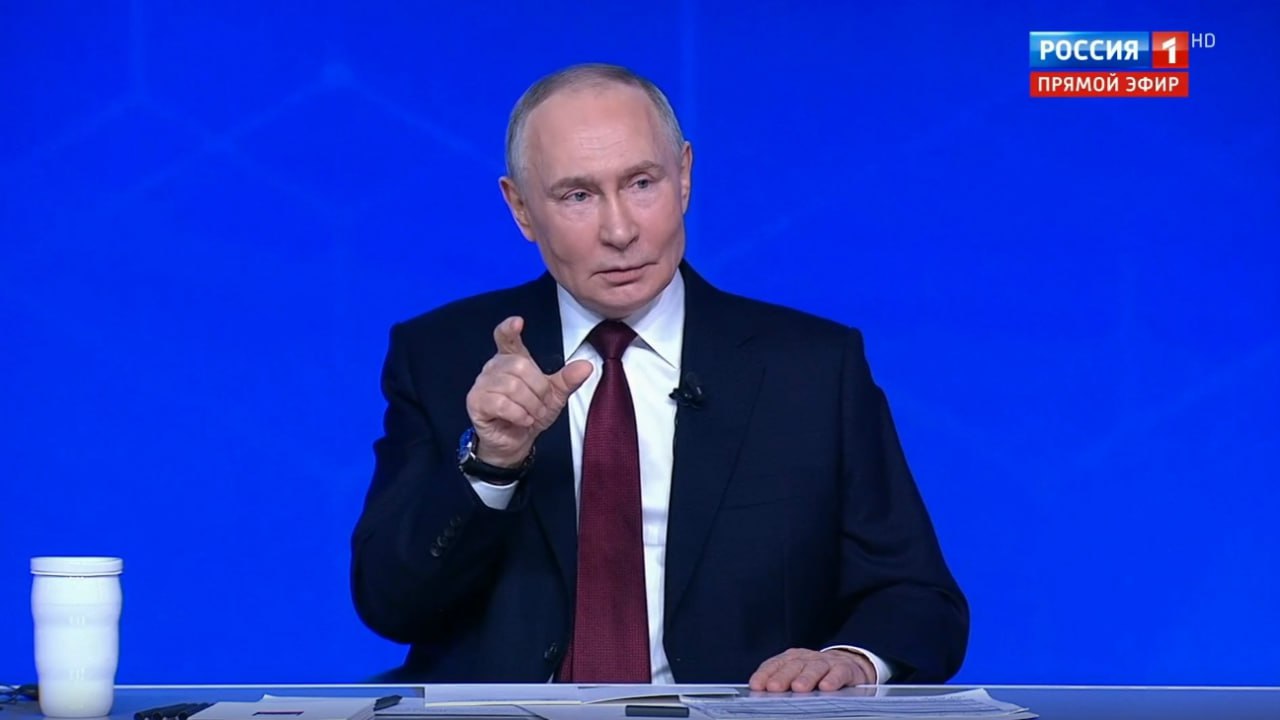 На прямую линию с Владимиром Путиным поступил вопрос от студентов-медиков: