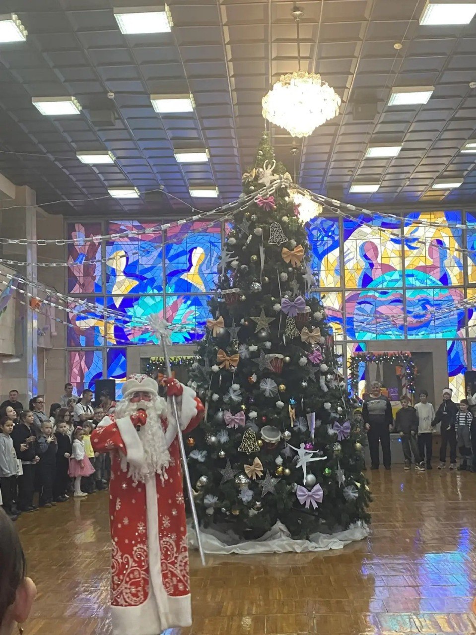 Новогоднее волшебство для юных мечтателей! Профсоюз АВТОВАЗа вновь подарил детям незабываемый праздник — настоящую сказку в преддверии новогодних чудес Новогоднее волшебство для юных мечтателей! Профсоюз АВТОВАЗа вновь подарил детям незабываемый праздник — настоящую сказку в преддверии новогодних чудес