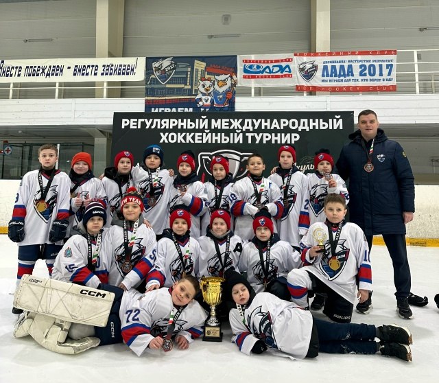 Тольяттинская «Лада» 2017 г.р. под руководством тренера Кирилла Орленко стала победителем турнира «Alga Cup» в Казани в сильнейшем дивизионе