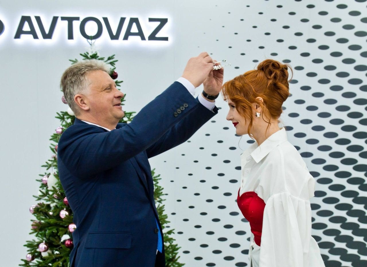 Надежда Долоскова – победительница VI корпоративного конкурса АВТОВАЗа «Королева НА ЗАВОДЕ»! Надежда Долоскова – победительница VI корпоративного конкурса АВТОВАЗа «Королева НА ЗАВОДЕ»!