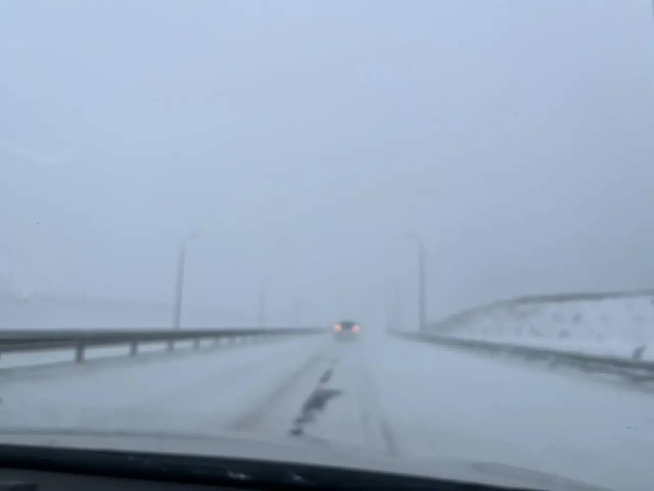 Внимание! В связи со сложными погодными условиями (метель, сильный ветер, плохая видимость) и по рекомендации ГИБДД обход Тольятти полностью закрыт на въезд