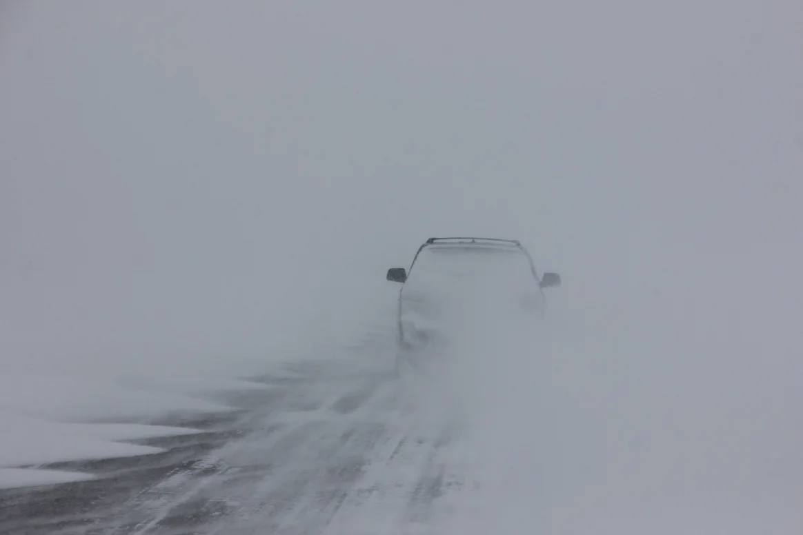 В Самарской области из-за метели и ДТП закрыто движение на Обходе Тольятти