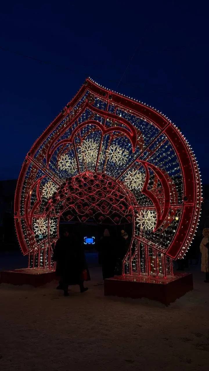 Важные верблюды, дружелюбные олени и милые кролики Важные верблюды, дружелюбные олени и милые кролики