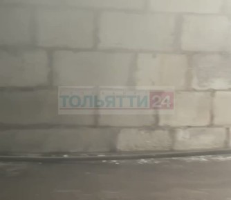 Видео с места пожара в разгрузочной зоне торгового центра, расположенного на ул. Юбилейной