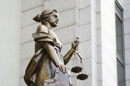 Первый в России штраф за поиск экстремистских материалов: прецедент в Каменске-Уральском