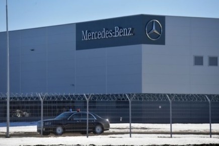 ����������� �� �����: Mercedes-Benz ������������ �������� ���� � ������