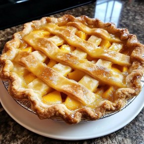 Традиционный немецкий яблочный пирог: идеальный десерт для семьи