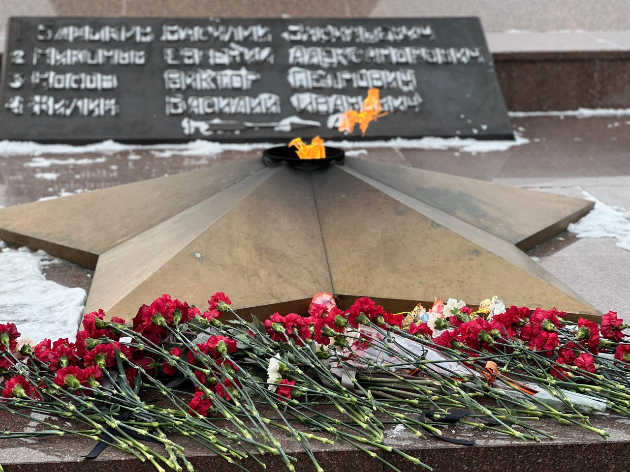 Их подвиг — наш вечный урок стойкости и веры в Победу Их подвиг — наш вечный урок стойкости и веры в Победу