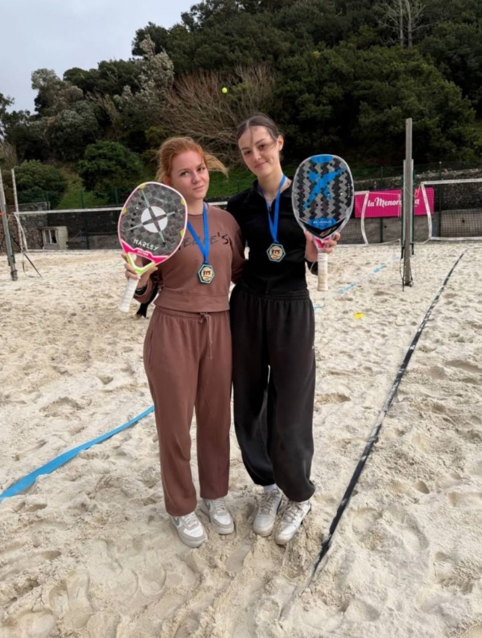 Тольяттинки Елизавета Ткаченко и Алиса Ошкина - победители международного турнира по пляжному теннису в Португалии!