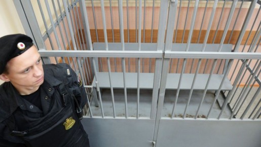 Лишние данные во время сделки: как незаконная проверка жилья обернулась уголовной историей