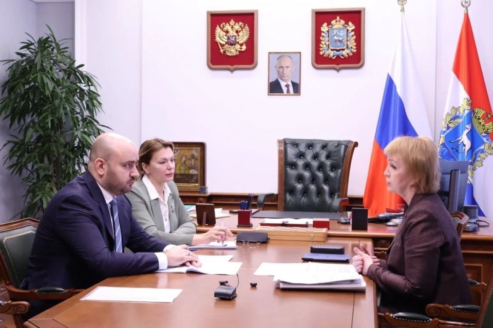 Губернатор Самарской области и Счетная палата: Эффективное управление бюджетом и развитие региона