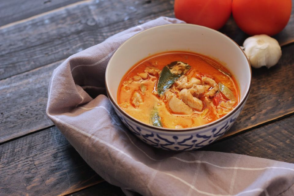 Сочный карри с курицей и кокосовым молоком: попробуйте этот восхитительный рецепт