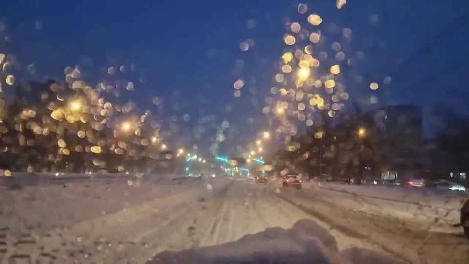 Большой снегопад в Тольятти! Город засыпает снегом!