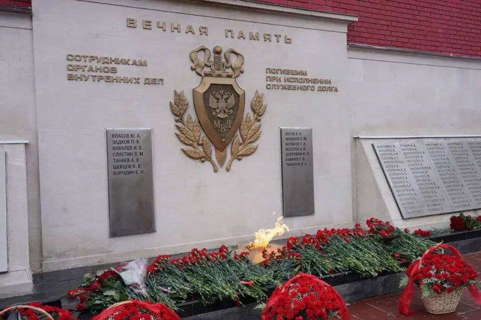 �������� ��������� ��������� � ������� ������� � ���� ������ ����������� �� ��� ������ �� ��������� �������, �������� ��� ���������� ��������� ������������