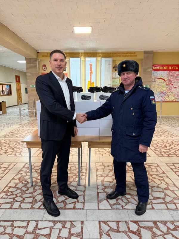 Илья Сухих: В преддверии Дня защитника Отечества передал в одно из наших подразделений специального назначения новую партию электроники