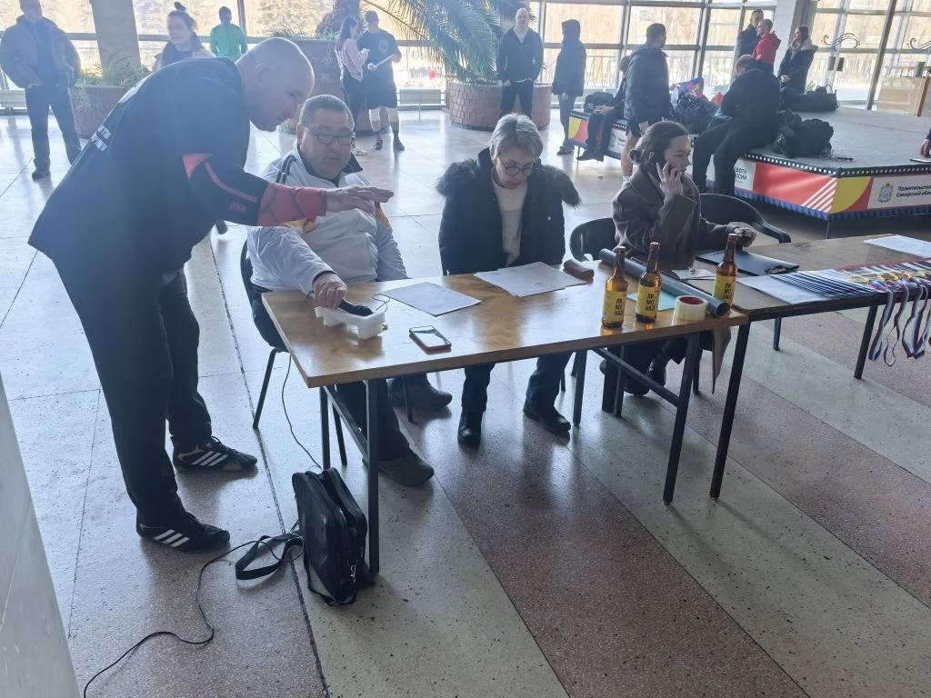 В эти минуты во Дворце спорта "Волгарь" проходит открытый Чемпионат города по силовому экстриму В эти минуты во Дворце спорта "Волгарь" проходит открытый Чемпионат города по силовому экстриму