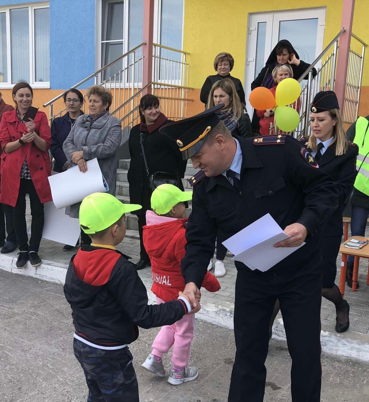 Сегодня свой День рождения отмечает руководитель #ГосавтоинспекцииТольятти подполковник полиции Александр Ефанов Сегодня свой День рождения отмечает руководитель #ГосавтоинспекцииТольятти подполковник полиции Александр Ефанов